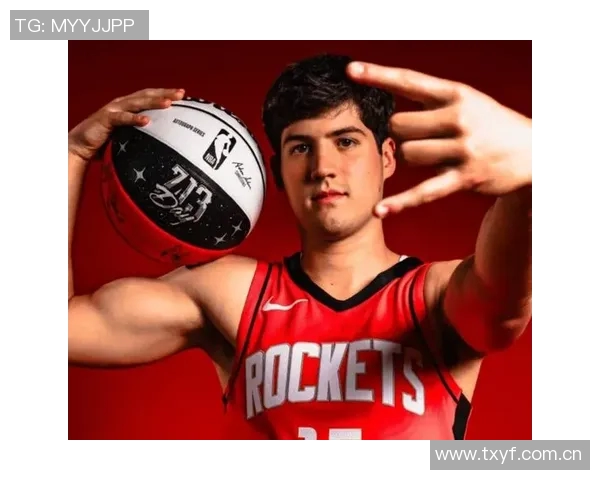 夸梅直言布朗尼防守能力不足父亲光环让他受到过高期待