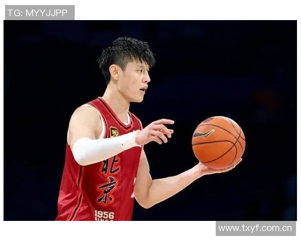 林书豪曾凡博重聚澳门两位首钢7号的精彩时刻回忆 林书豪曾凡博重聚澳门两位首钢7号的精彩时刻回忆