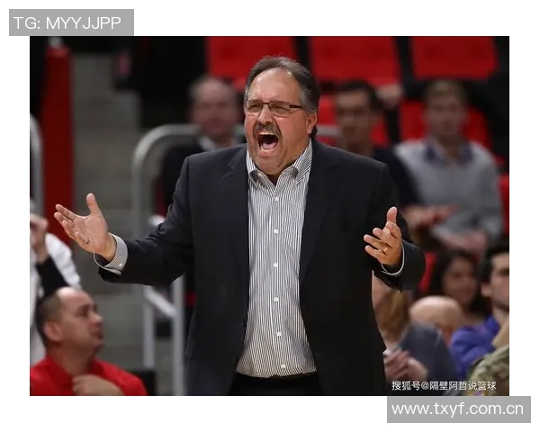 邓恩谈范甘迪防守体系强调沟通与执行的重要性