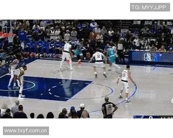 基德称赞拉塞尔传球与防守表现出色期待未来更多精彩表现