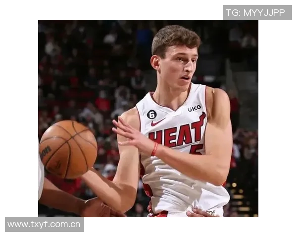 约维奇表达希望首发出场的愿望理解斯波的战术选择与决策 约维奇表达希望首发出场的愿望理解斯波的战术选择与决策