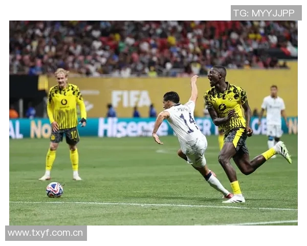 多特逆袭莱比锡吉拉西助攻扬库托精彩扳平比分