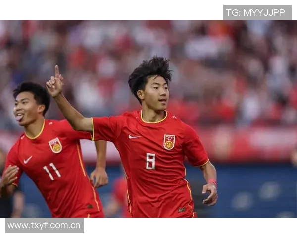 U16国足大胜8-0徐正鹏传中助攻张伯霖精彩头球破门 U16国足大胜8-0徐正鹏传中助攻张伯霖精彩头球破门