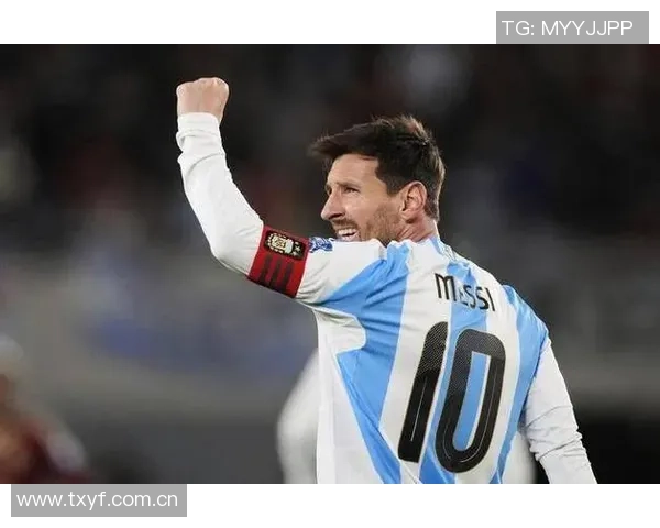 梅西神秘现身诺坎普引发热议超巴萨官方宣传效果